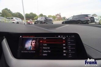BMW 118I / AUT / SPORT-PRO / H&K / PANO / NAVI PRO / ADAP LED / VERW STUUR+ZTLS IMG_3400.jpg