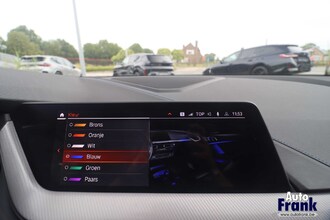 BMW 118I / AUT / SPORT-PRO / H&K / PANO / NAVI PRO / ADAP LED / VERW STUUR+ZTLS IMG_3404.jpg