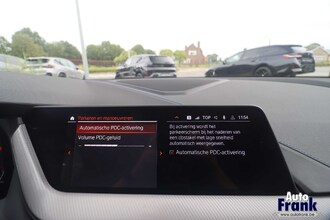 BMW 118I / AUT / SPORT-PRO / H&K / PANO / NAVI PRO / ADAP LED / VERW STUUR+ZTLS IMG_3409.jpg