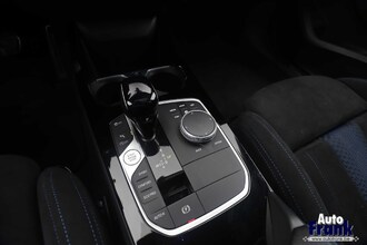 BMW 118I / AUT / SPORT-PRO / H&K / PANO / NAVI PRO / ADAP LED / VERW STUUR+ZTLS IMG_3415.jpg