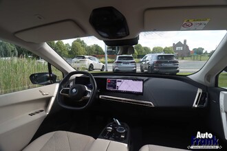BMW IX XDRIVE45 / DRIVING PRO / 360CAM / H&K / HUD / INTGR STR IMG_3548.jpg