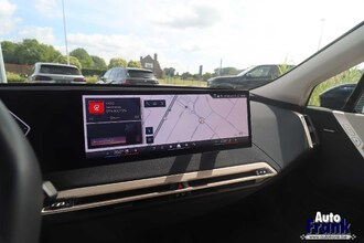 BMW IX XDRIVE45 / DRIVING PRO / 360CAM / H&K / HUD / INTGR STR IMG_3557.jpg