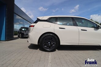 BMW IX XDRIVE45 / DRIVING PRO / 360CAM / H&K / HUD IMG_3643.jpg