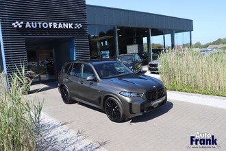 BMW X5 XDRIVE50E / M-SPORT / PANO / TREKHK / 360CAM / DRIVING PRO / INTGR STR IMG_3881.jpg