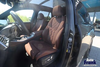 BMW X5 XDRIVE50E / M-SPORT / PANO / TREKHK / 360CAM / DRIVING PRO / INTGR STR IMG_3900.jpg