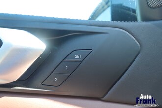 BMW X5 XDRIVE50E / M-SPORT / PANO / TREKHK / 360CAM / DRIVING PRO / INTGR STR IMG_3903.jpg