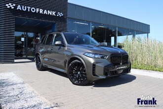 BMW X5 XDRIVE50E / M-SPORT / PANO / TREKHK / 360CAM / DRIVING PRO / INTGR STR IMG_3898.jpg