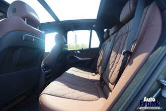 BMW X5 XDRIVE50E / M-SPORT / PANO / TREKHK / 360CAM / DRIVING PRO / INTGR STR IMG_3905.jpg