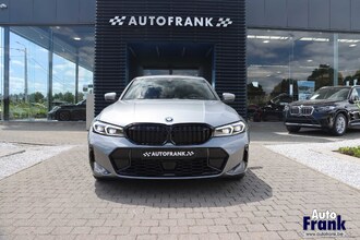 BMW 330e / M-SPORT / HUD / ACC / MEMORY / 360CAM / KEYLESS IMG_3950.jpg