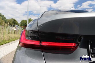 BMW 330e / M-SPORT / HUD / ACC / MEMORY / 360CAM / KEYLESS IMG_3964.jpg