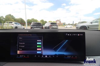 BMW 330e / M-SPORT / HUD / ACC / MEMORY / 360CAM / KEYLESS IMG_3990.jpg