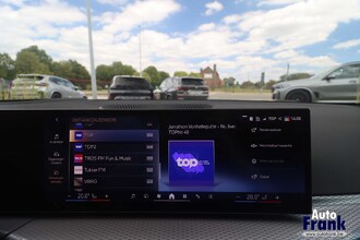 BMW 330e / M-SPORT / HUD / ACC / MEMORY / 360CAM / KEYLESS IMG_3986.jpg