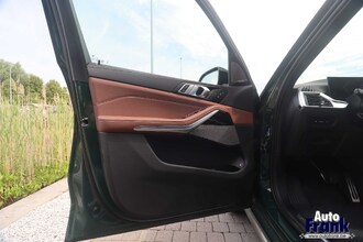 BMW X5 XDRIVE50E / SPORT-PRO / INDIV ON REQUEST / TREKHK / PANO / MASSAGE / HUD / 360CAM IMG_4104.jpg