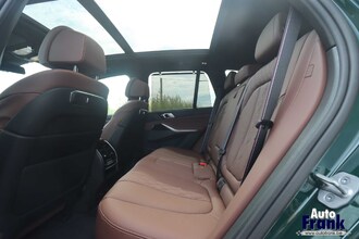 BMW X5 XDRIVE50E / SPORT-PRO / INDIV ON REQUEST / TREKHK / PANO / MASSAGE / HUD / 360CAM IMG_4109.jpg