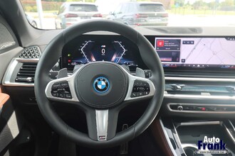BMW X5 XDRIVE50E / SPORT-PRO / INDIV ON REQUEST / TREKHK / PANO / MASSAGE / HUD / 360CAM IMG_4116.jpg