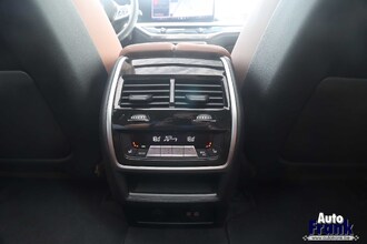 BMW X5 XDRIVE50E / SPORT-PRO / INDIV ON REQUEST / TREKHK / PANO / MASSAGE / HUD / 360CAM IMG_4111.jpg