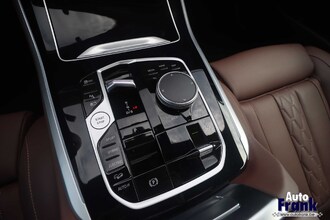 BMW X5 XDRIVE50E / SPORT-PRO / INDIV ON REQUEST / TREKHK / PANO / MASSAGE / HUD / 360CAM IMG_4155.jpg