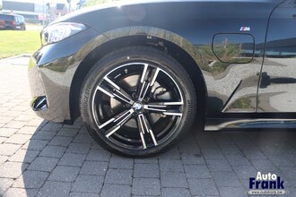 BMW 330e / M-SPORT / HUD / ACC / MEMORY / 360CAM / KEYLESS IMG_4671.jpg