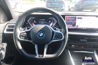 BMW 330e / M-SPORT / HUD / ACC / MEMORY / 360CAM / KEYLESS IMG_4703.jpg