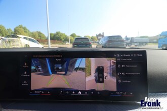 BMW 330e / M-SPORT / HUD / ACC / MEMORY / 360CAM / KEYLESS IMG_4725.jpg