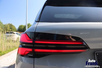 BMW X5 XDRIVE50E / M-SPORT / PANO / TREKHK / DRIV+PARK PRO / INTGR STR / SFT-CLS IMG_4489.jpg