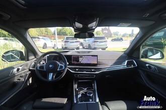 BMW X5 XDRIVE50E / M-SPORT / PANO / TREKHK / DRIV+PARK PRO / INTGR STR / SFT-CLS IMG_4510.jpg