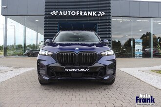 BMW X5 XDRIVE50E / SPORT-PRO / PANO / COMFTZTL / DRIV + PARK PRO / SFT-CLS IMG_4810.jpg