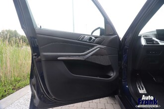 BMW X5 XDRIVE50E / SPORT-PRO / PANO / COMFTZTL / DRIV + PARK PRO / SFT-CLS IMG_4844.jpg