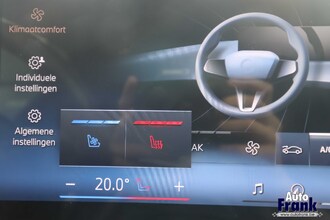 BMW X5 XDRIVE50E / SPORT-PRO / PANO / COMFTZTL / DRIV + PARK PRO / SFT-CLS IMG_4878.jpg