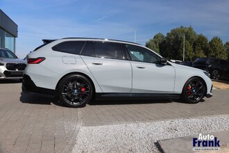 BMW 530E / TOURING / M-PERFORMANCE / SPORT-PRO / KEYLESS IMG_5522.jpg