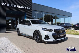 BMW 530E / TOURING / M-PERFORMANCE / SPORT-PRO / KEYLESS IMG_5513.jpg