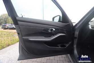BMW 330e / M-SPORT / HUD / ACC / MEMORY / 360CAM / KEYLESS IMG_5929.jpg