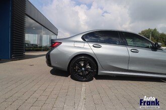 BMW 330e / M-SPORT / HUD / ACC / MEMORY / 360CAM / KEYLESS IMG_5963.jpg