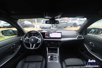 BMW 330e / M-SPORT / HUD / ACC / MEMORY / 360CAM / KEYLESS IMG_6083.jpg