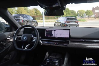 BMW I5 EDRIVE40 / TOUR / SPORT-PRO / 21" / PANO / MEMO / 360CAM / HUD IMG_6510.jpg