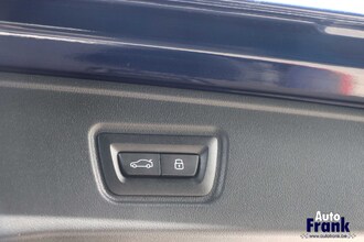 BMW I5 M60 / TOURING / PANO / TREKHK / B&W / HUD / ONDERSTL PRO / INTGRL STR IMG_6578.jpg