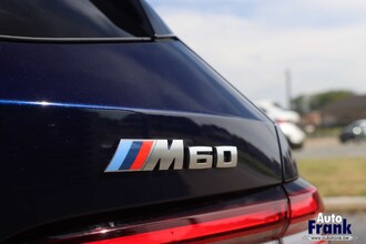BMW I5 M60 / TOURING / PANO / TREKHK / B&W / HUD / ONDERSTL PRO / INTGRL STR IMG_6580.jpg