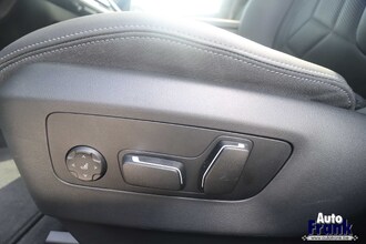 BMW I5 M60 / TOURING / PANO / TREKHK / B&W / HUD / ONDERSTL PRO / INTGRL STR IMG_6584.jpg