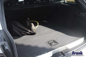 BMW 320E / TOUR / M-SPORT / FACELIFT / TREKHK / H&K / STUURVERW / CAM IMG_6705.jpg