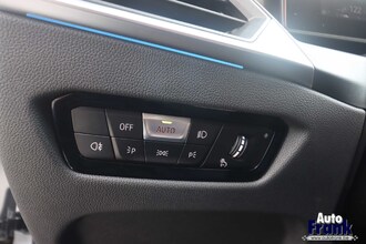 BMW 320E / TOUR / M-SPORT / FACELIFT / TREKHK / H&K / STUURVERW / CAM IMG_6728.jpg