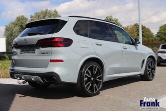 BMW X5 XDRIVE50E / M-SPORT / PANO / DASH LEDER / DRIV + PRK PRO / COMFRTZTL / TREKHK IMG_6877.jpg