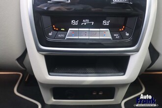 BMW X5 XDRIVE50E / M-SPORT / PANO / DASH LEDER / DRIV + PRK PRO / COMFRTZTL / TREKHK IMG_6906.jpg