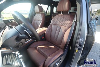 BMW X5 XDRIVE50 / SPORT-PRO / PANO / TREKHK / INTGR STR / DRIV+PARK PRO / ZETLVENTILATIE IMG_6832.jpg