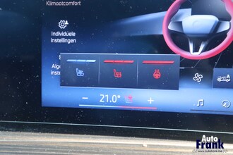 BMW X5 XDRIVE50 / SPORT-PRO / PANO / TREKHK / INTGR STR / DRIV+PARK PRO / ZETLVENTILATIE IMG_6864.jpg