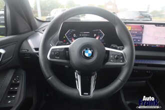 BMW 120I / M-SPORT / DRIV PLUS / VERW ZTL / CAM / 18" IMG_7033.jpg