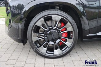 BMW XM / V8 / TREKHK / MASSAGE / DRIV PRO / 360CAM / SFT-CLS / B&W IMG_7231.jpg
