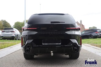 BMW XM / V8 / TREKHK / MASSAGE / DRIV PRO / 360CAM / SFT-CLS / B&W IMG_7233.jpg