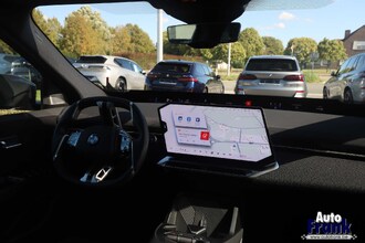 BMW IX3 XDRIVE50 / 4X4 / M-SPORT / PANO / TREKHK / 3D HUD / 360CAM / MEMORY / H&K IMG_8182.jpg
