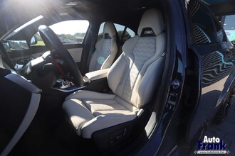 BMW M3 COMP / CERAMIC BRAKES / HUD / DRIV PRO / 360CAM / H&K IMG_7997.jpg