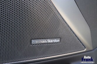 BMW M3 COMP / CERAMIC BRAKES / HUD / DRIV PRO / 360CAM / H&K IMG_8010.jpg